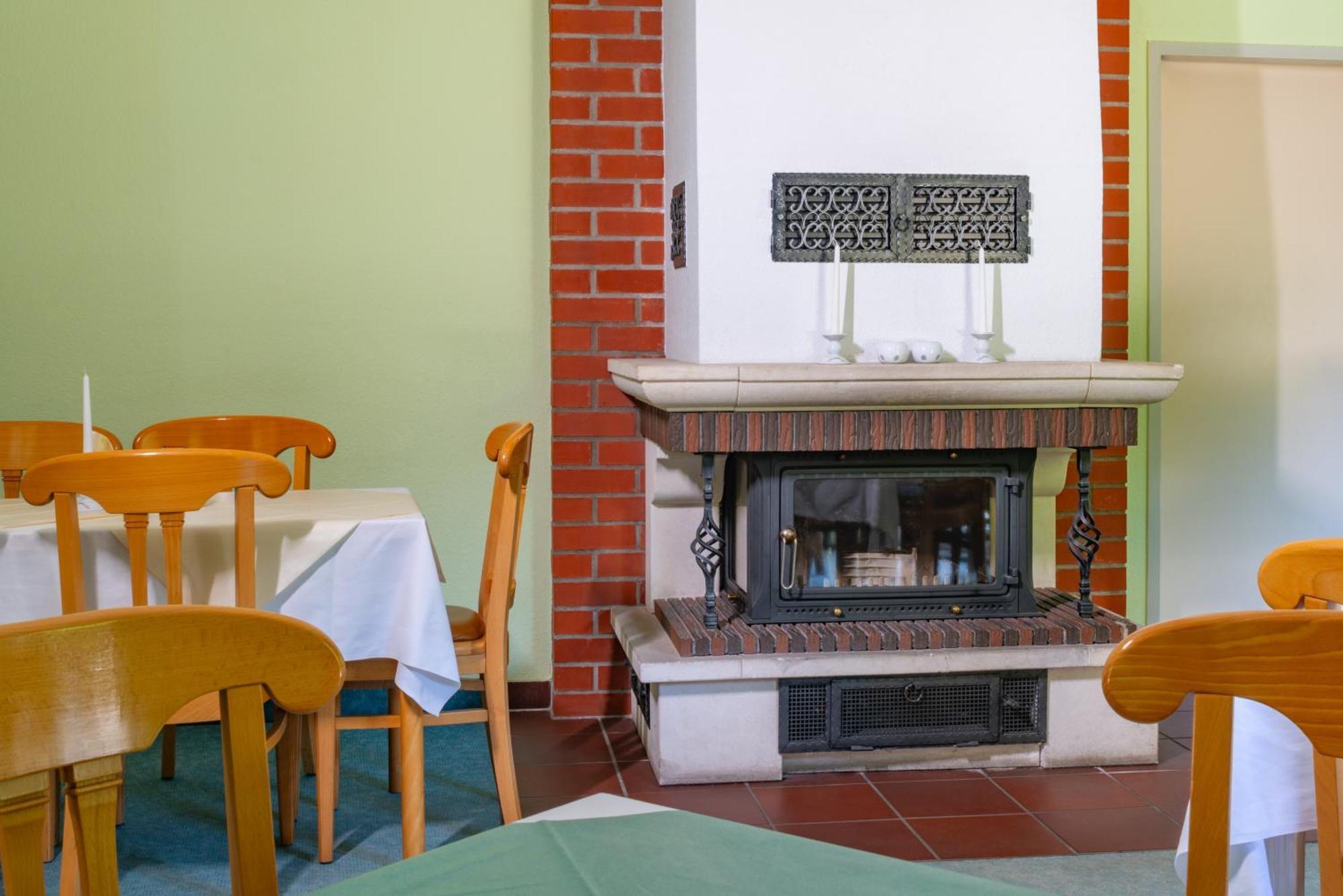 Waldhotel Schoeneiche -Self Check-In- Esterno foto